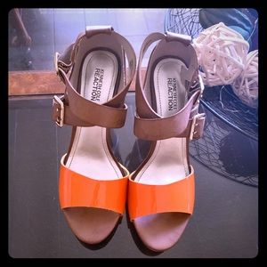 Kenneth Cole Reaction cool daze block heels